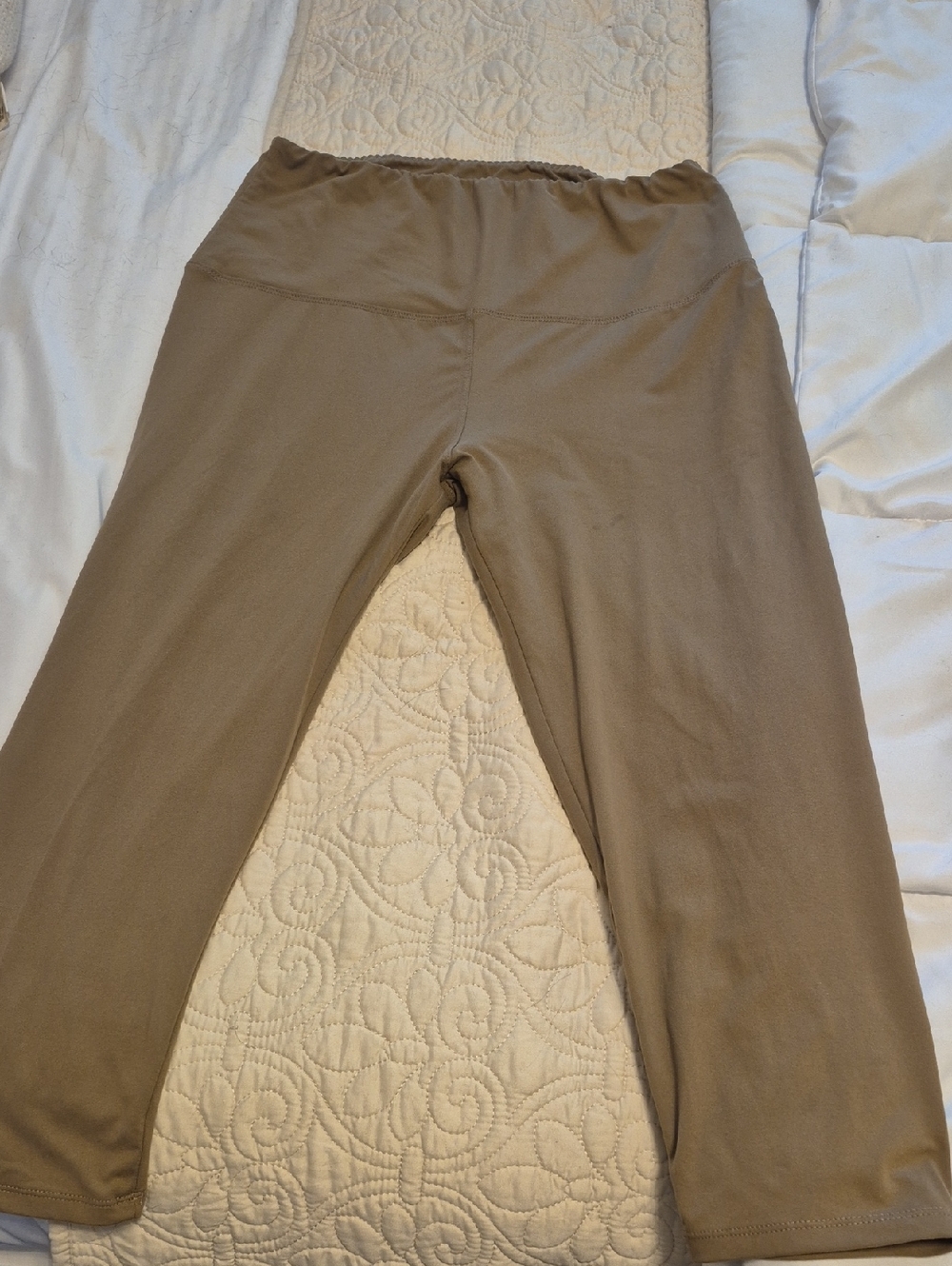 Women's Pull-On Leggings in Taupe